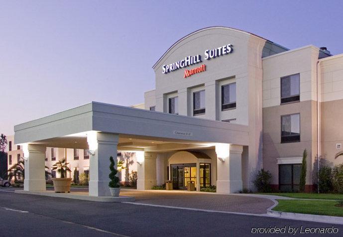 Springhill Suites By Marriott Las Vegas North Speedway Екстериор снимка